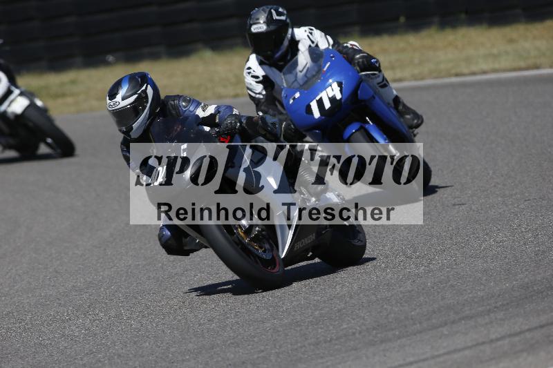 /12 30.04.2026  Speer Racing ADR/Gruppe Classic/404